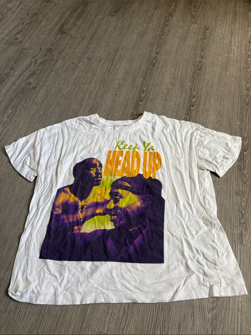 2 PAC Graphic Shirt - Medium